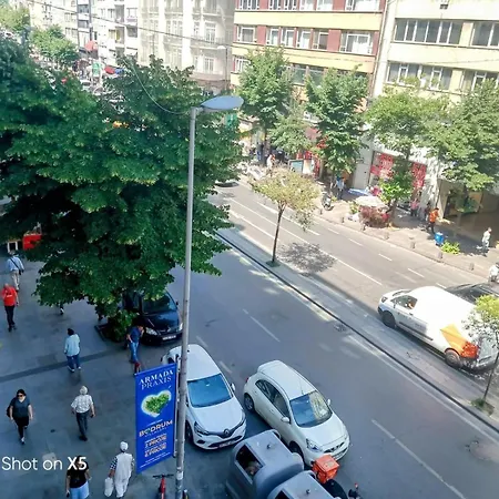Large Luxurious Flat In Aparthotel Istanbul